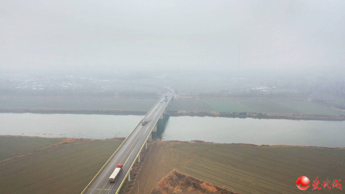 元旦临近年味浓 运河大集烟火气爆棚