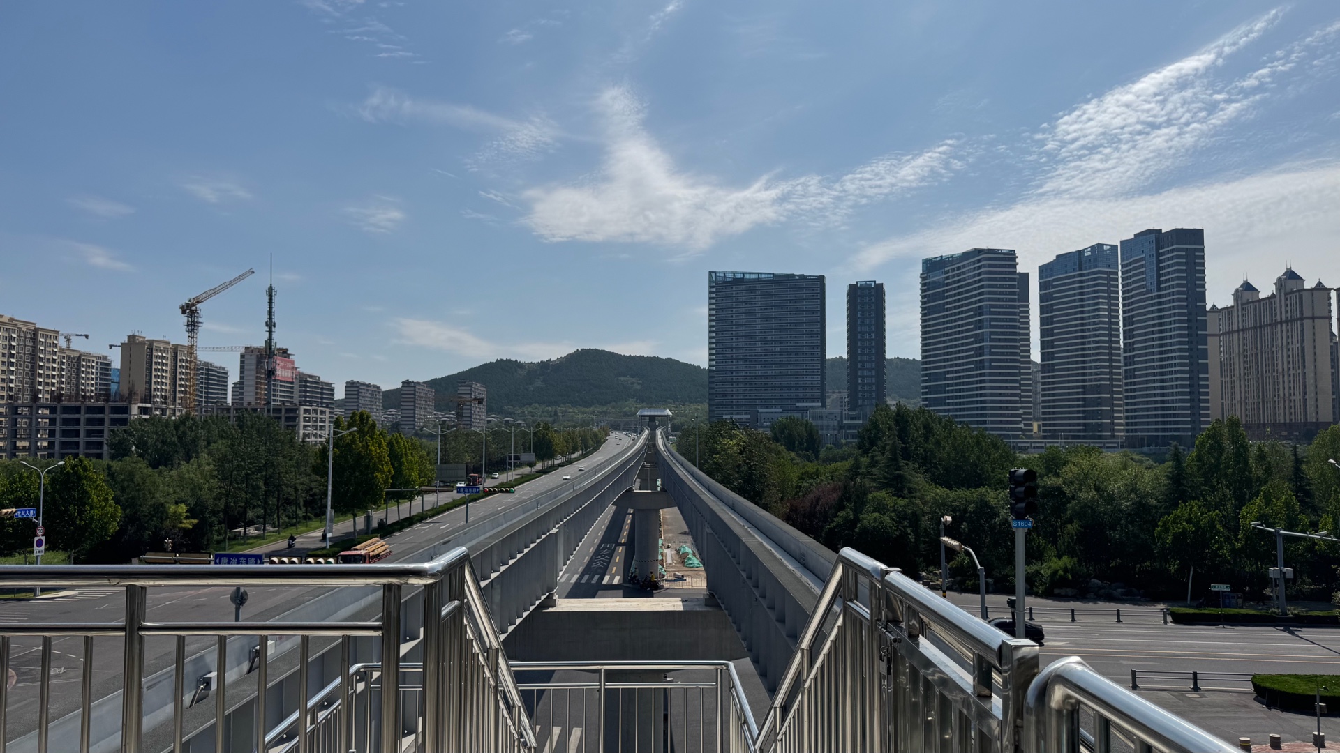 济南高新东区云巴启动空载试运行，预计12月初开通运营