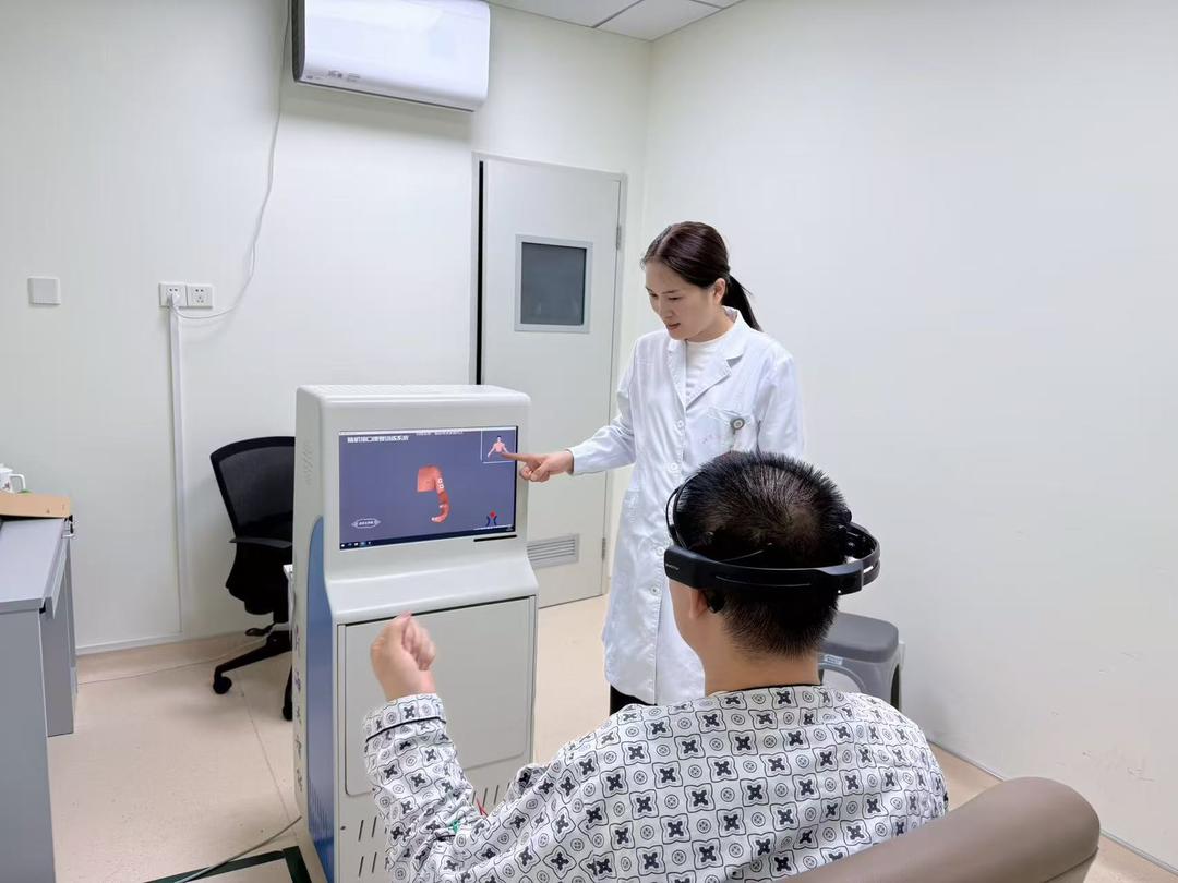 贴上电极片就能治失眠?山东脑机接口正从实验室来到病床前(图6)
