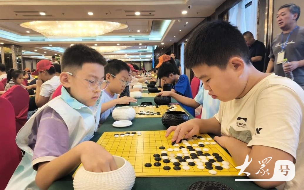 刘玮 | 一盘棋，一座城，潍坊市围棋棋王赛三十五年的薪火与新生
